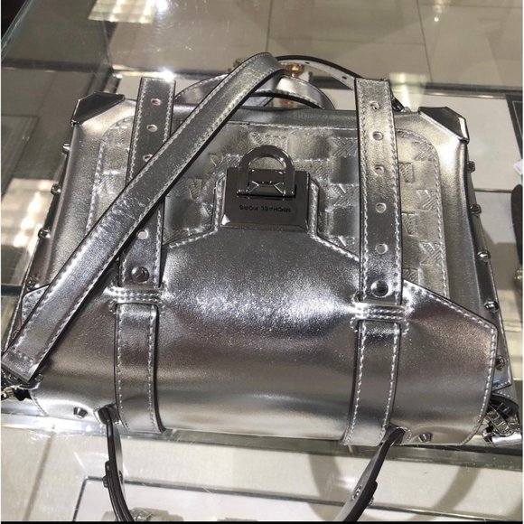 Michael Kors Manhattan Satchel Purse Medium Leather MK Signature Silver - Picture 3 of 8